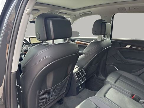 Used 2018 Audi Q5 2.0T Premium Plus w/ Premium Plus Package image 14