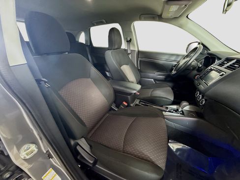 Used 2018 Mitsubishi Outlander Sport ES image 28