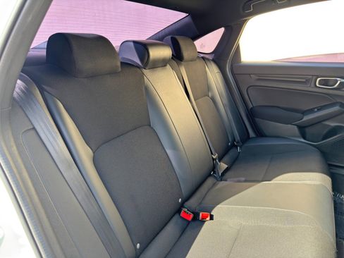 Used 2022 Honda Civic Sport image 32