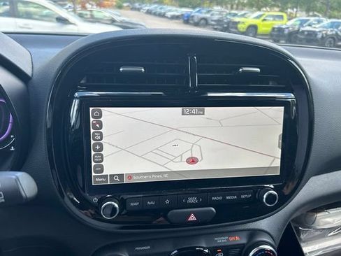 Used 2025 Kia Soul EX FWD image 12