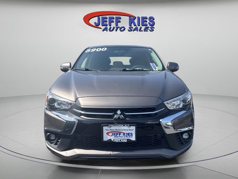 Used 2018 Mitsubishi Outlander Sport ES AWD/4WD image 2