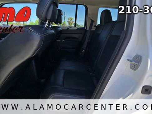 Used 2017 Jeep Patriot Sport image 27