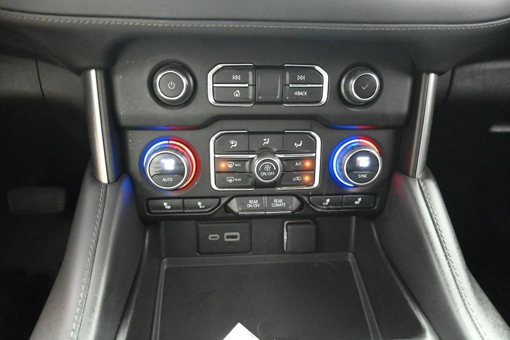 Used 2023 Chevrolet Tahoe LT AWD/4WD image 20