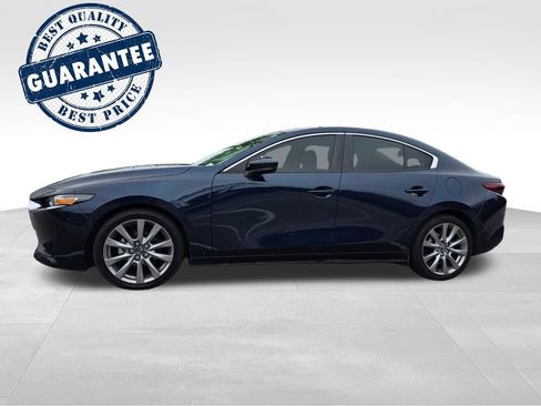 Used 2022 MAZDA MAZDA3 s image 3