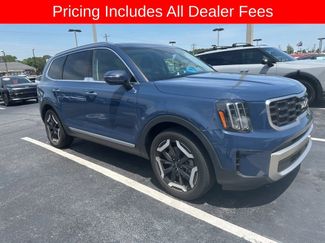 Used 2023 Kia Telluride S w/ S Sunroof Package FWD video 1