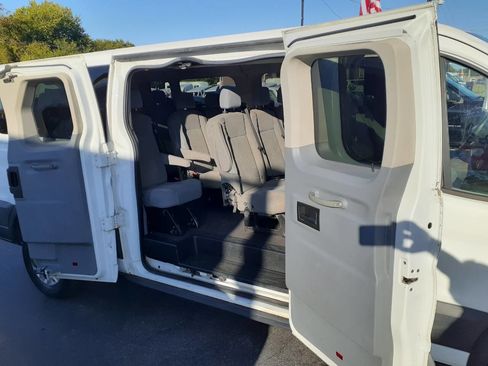 Used 2015 Ford Transit 350 XLT image 15