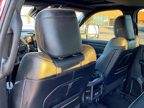 Used 2024 RAM 3500 Limited image 12