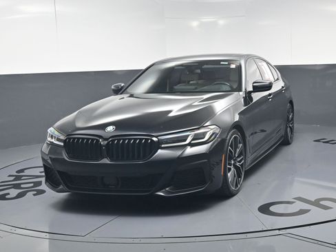 Used 2021 BMW 530i xDrive w/ M Sport Package AWD/4WD image 11