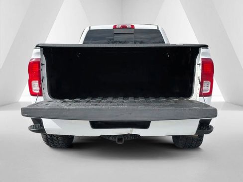 Used 2016 Chevrolet Silverado 1500 LTZ Z71 image 7