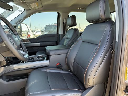 New 2026 Ford F250 Lariat w/ Chrome Package image 60