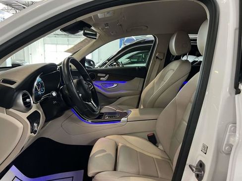 Certified 2022 Mercedes-Benz GLC 300 4MATIC image 18