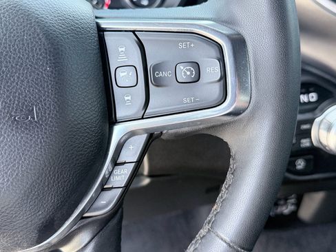 Used 2025 RAM 1500 Laramie AWD/4WD image 16