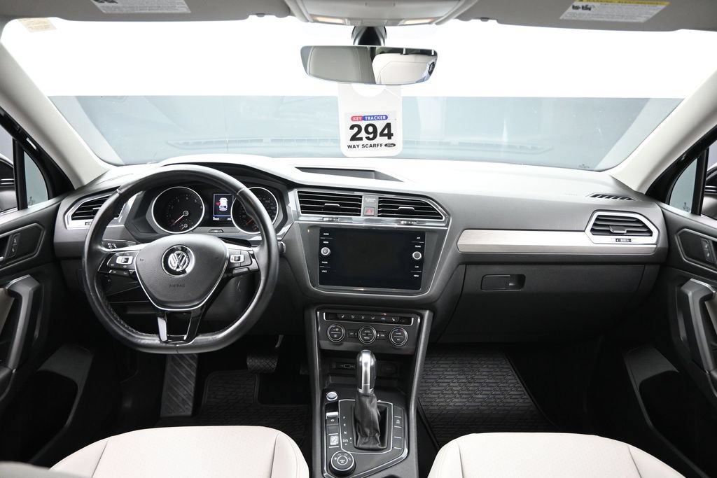 Used 2019 Volkswagen Tiguan SEL AWD/4WD image 19
