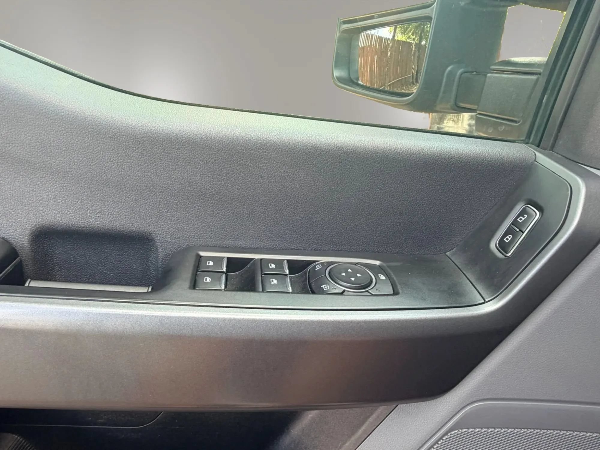 Used 2025 Ford F350 XLT AWD/4WD image 25
