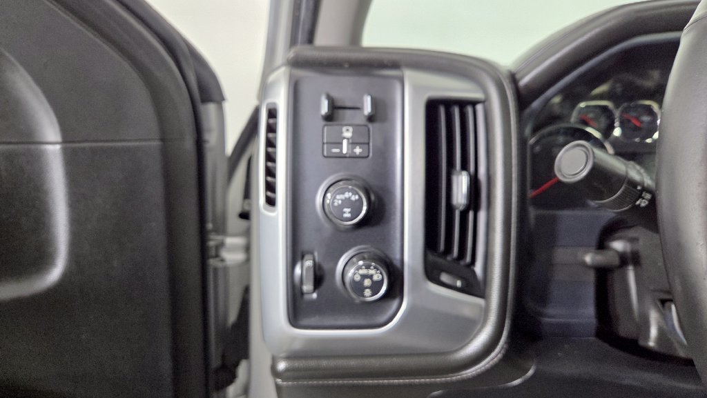 Used 2017 GMC Sierra 1500 SLT AWD/4WD image 19