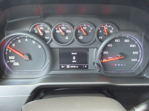 Used 2022 Chevrolet Silverado 1500 Custom AWD/4WD image 16