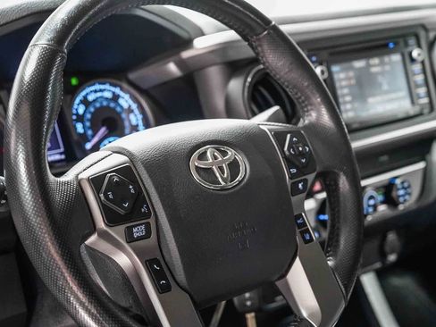 Certified 2019 Toyota Tacoma SR5 RWD image 21