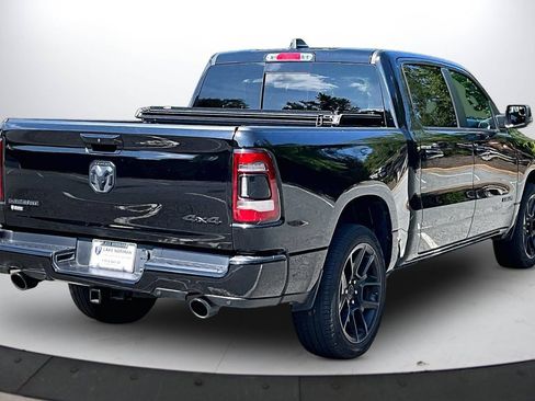 Used 2024 RAM 1500 Laramie AWD/4WD image 8