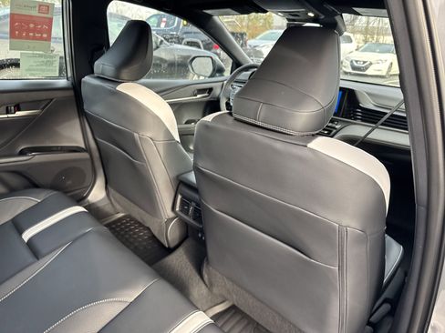 New 2025 Toyota Camry SE FWD image 29