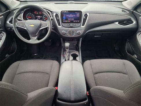 Used 2023 Chevrolet Malibu LT image 16
