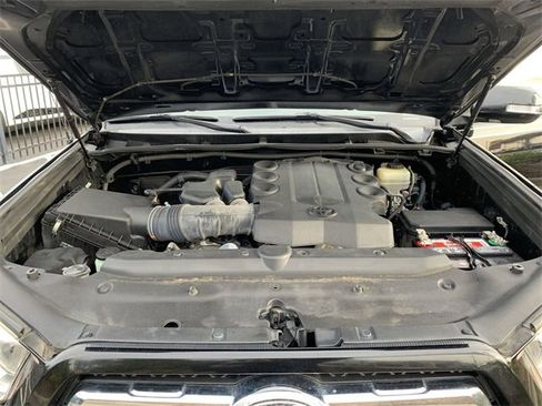 Used 2013 Toyota 4Runner Limited image 16