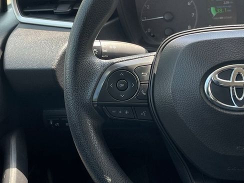 Used 2024 Toyota Corolla LE FWD image 9