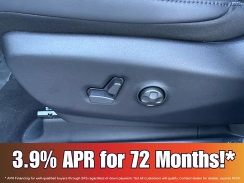 New 2026 Chrysler Pacifica Select FWD image 9