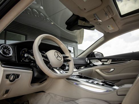 Used 2023 Mercedes-Benz AMG GT 43 image 24