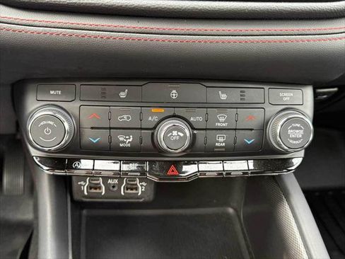 Certified 2023 Dodge Durango GT w/ Blacktop Package AWD/4WD image 25