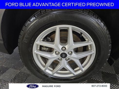 Certified 2024 Ford Edge SEL w/ Convenience Package AWD/4WD image 17