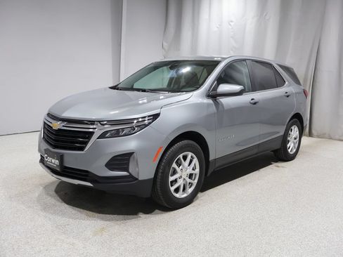 Used 2024 Chevrolet Equinox LT AWD/4WD image 5