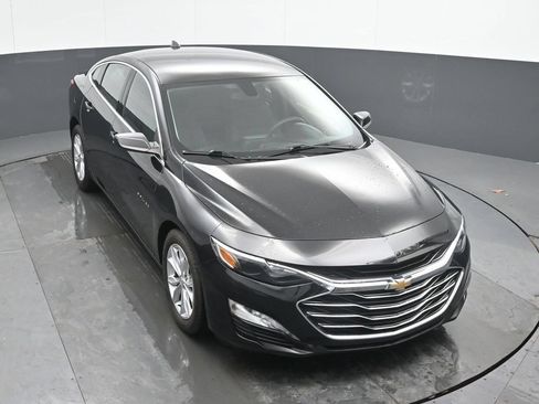Used 2022 Chevrolet Malibu LT FWD image 35