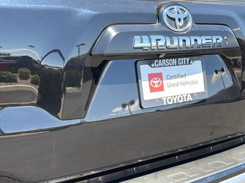 Certified 2024 Toyota 4Runner TRD Off-Road Premium w/ Moonroof Package AWD/4WD image 28