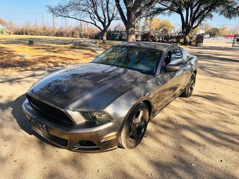 Used 2014 Ford Mustang Coupe w/ Equipment Group 102A image 3