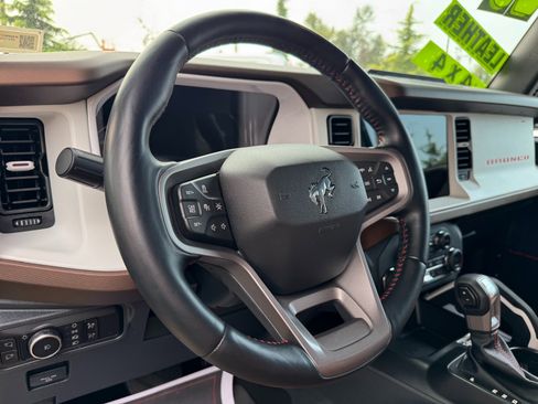 Used 2023 Ford Bronco Heritage Edition image 69
