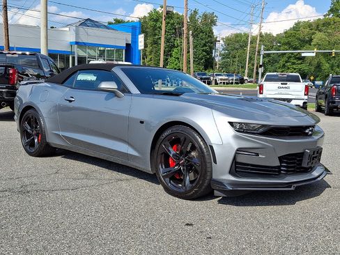 Used 2024 Chevrolet Camaro SS RWD image 8