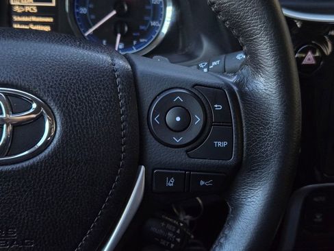 Used 2019 Toyota Corolla SE image 20