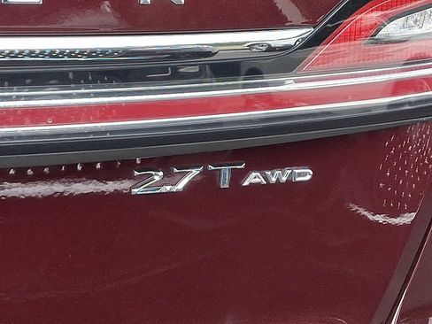 Certified 2019 Lincoln Nautilus Reserve AWD/4WD image 30