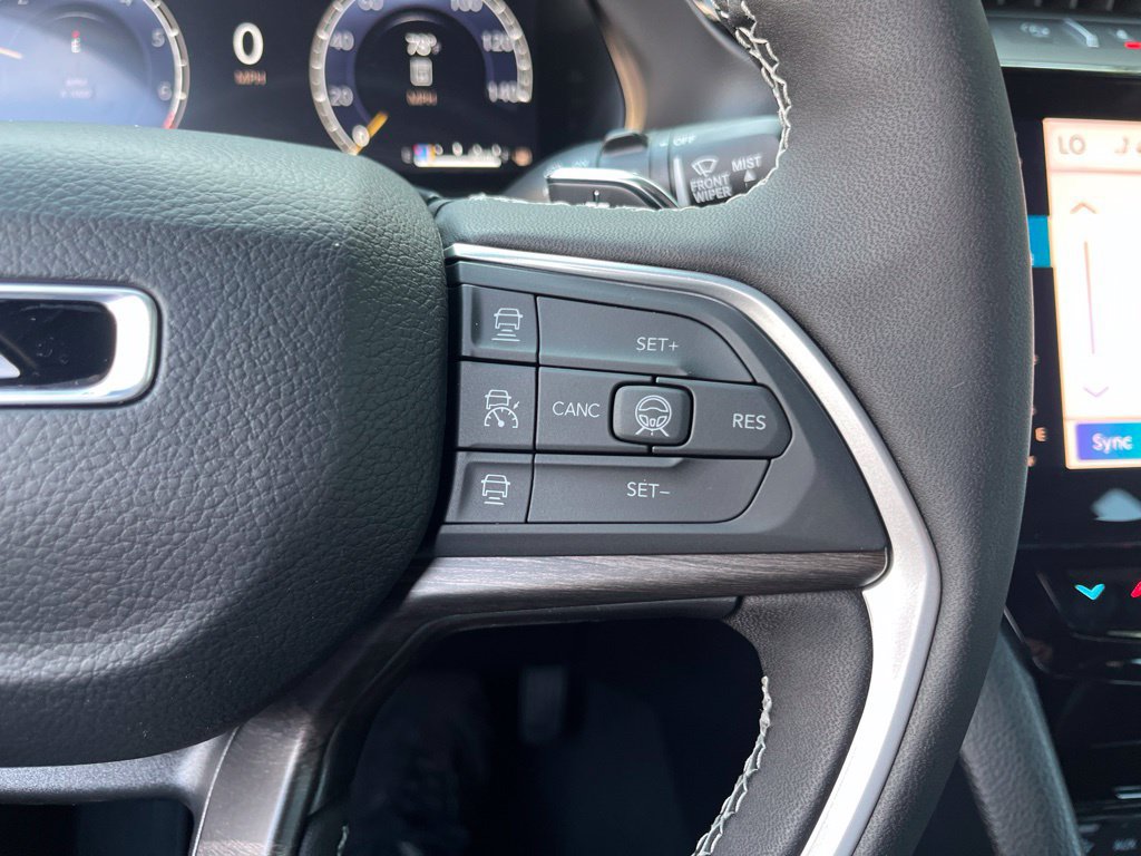 New 2026 Jeep Grand Cherokee Limited AWD/4WD image 26