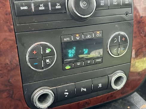 Used 2011 Chevrolet Silverado 1500 LTZ w/ Max Trailering Pack image 14