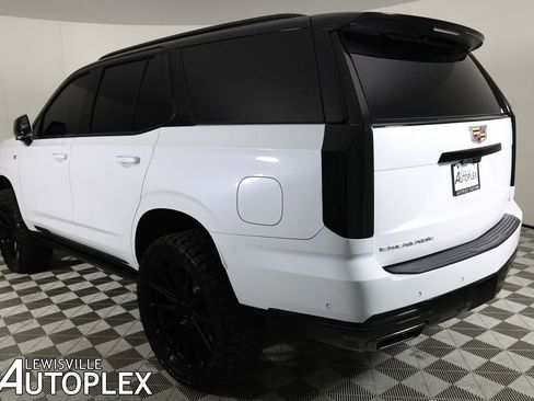Used 2026 Cadillac Escalade Sport w/ Touring Package AWD/4WD image 7