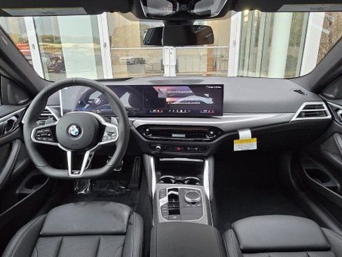 New 2026 BMW 430i Coupe w/ M Sport Package image 19