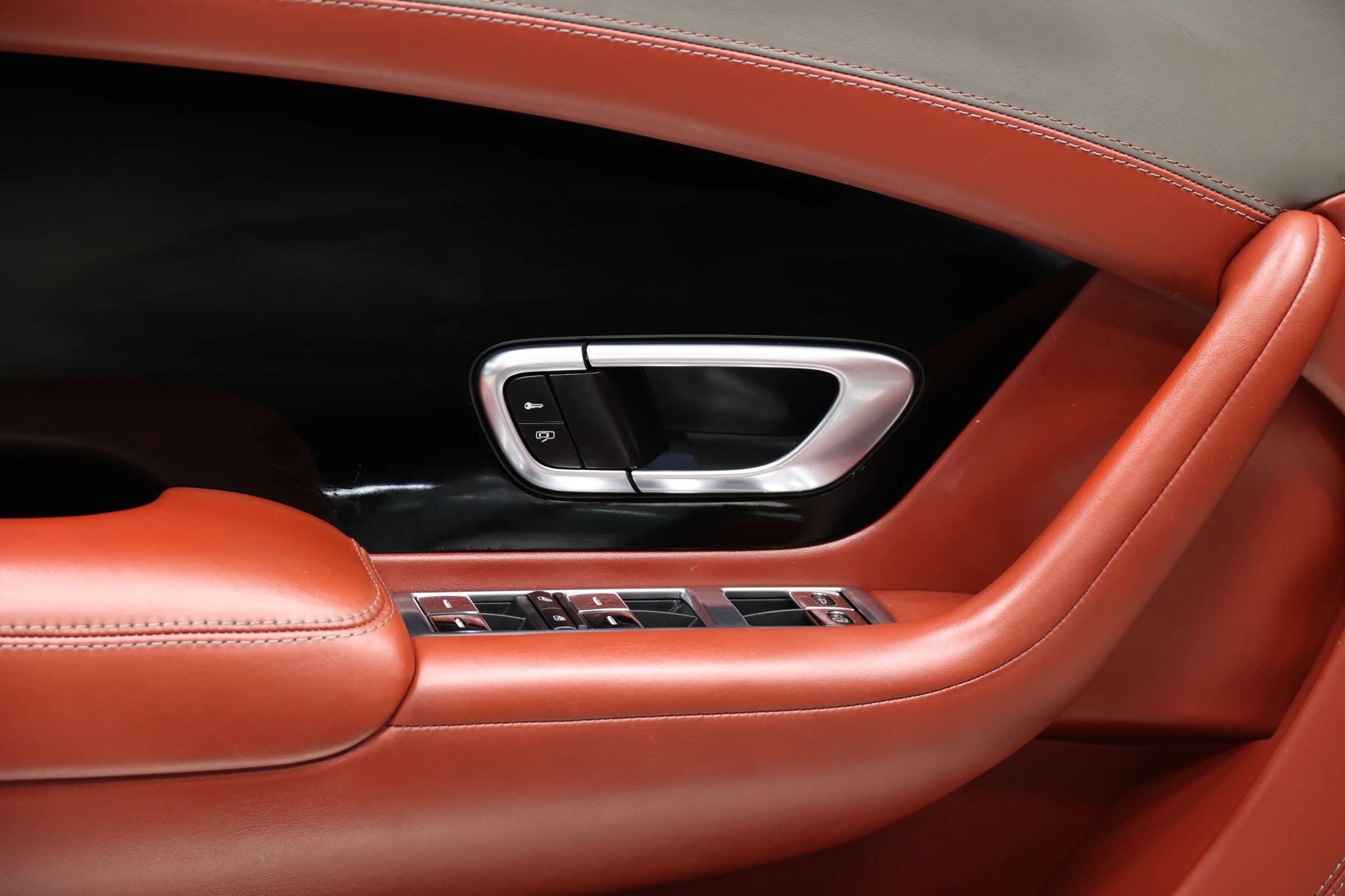 Used 2016 Bentley Continental GT V8 S AWD/4WD image 12
