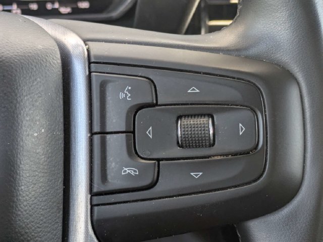 Used 2025 GMC Sierra 1500 SLT AWD/4WD image 30