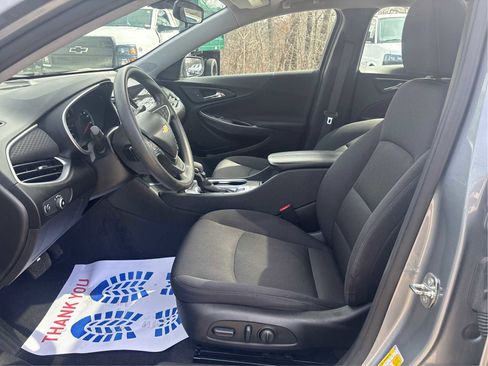 Used 2024 Chevrolet Malibu LT image 10