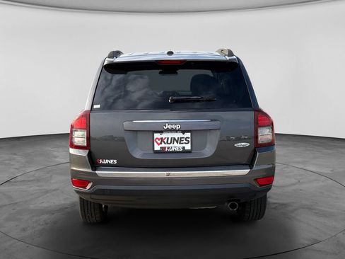 Used 2016 Jeep Compass High Altitude FWD image 8
