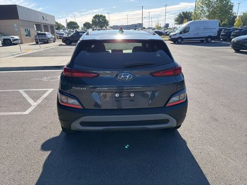 Used 2022 Hyundai Kona SEL image 12