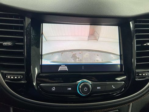 Used 2020 Chevrolet Trax LS AWD/4WD image 15
