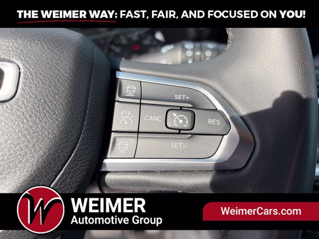 Used 2024 Jeep Compass Limited AWD/4WD image 30