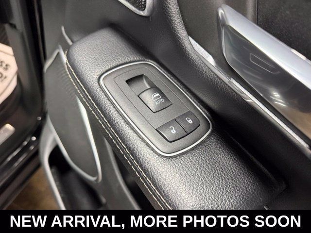 Used 2021 RAM 1500 Laramie w/ Night Edition AWD/4WD image 27